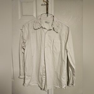White Blouse with Vintage Lace Collar